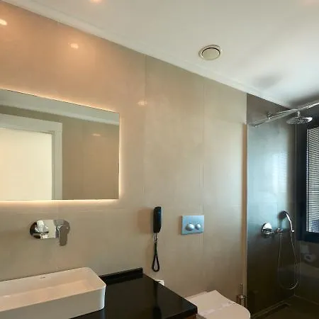 Hotel Maril 5*