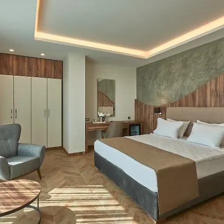 Marıl Otel 5*